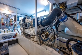 This Little Piggy  61 65_ocean_yacht_this_little_piggy_engine_room_2