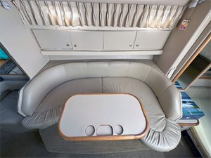 1998 Sea Ray 330 DA 20 