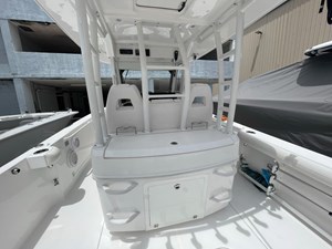2018 Everglades 335 Center Console 50 