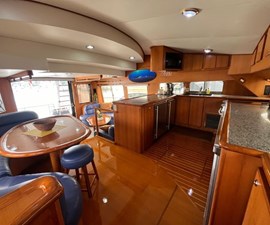 64 ft 1999 Mikelson Long-Range Luxury Sportfisher, Swells 5 