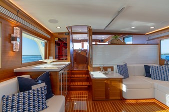 MARITIME 5 6. SALON LOOKING FORWARD