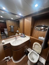 SG 21 Twin cabin ensuite