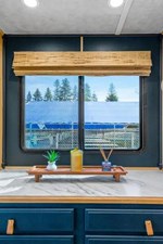 2000 Sumerset House Boat 31 
