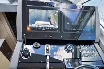 Catch Me 28 29_029RF