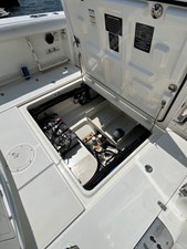 Unnamed 39 2015 Boston Whaler 350 Outrage