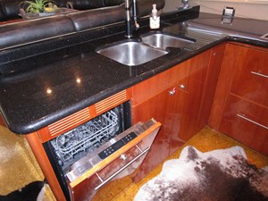 SEDONA 11 Galley 