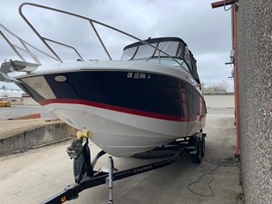 2020 Four Winns Vista 255 32 