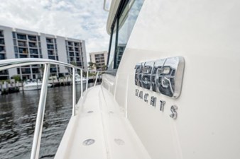 IT'S FOR YOU TOO 25 Tiara Port side