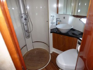 Z 53 56_2007 62ft Sunseeker Predator Z