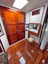 SIROCCO 9 Owner's Vanity