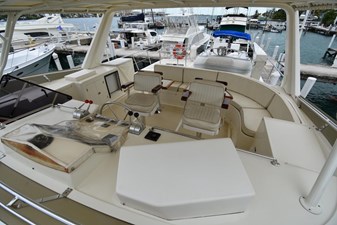 Six C One II 14 62-2000-Offshore-Yachts-Pilot-House-14