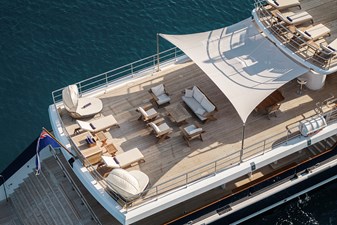 KORU 32 Upper Deck Aerial Profile
