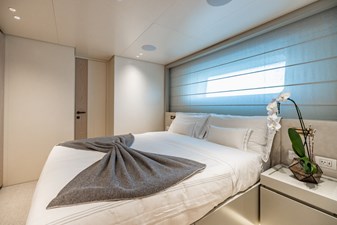 LEGACY 24 