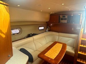 2007 Tiara Yachts 4300 Sovran 31 