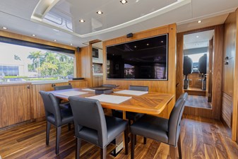 - 26 27_2018 86ft Sunseeker 86 Yacht ALEXA