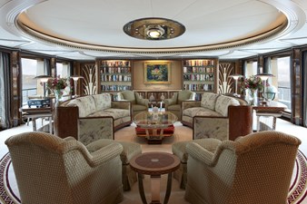 LADY CHRISTINE 1 