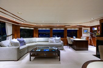 SARABETH 40 Skylounge