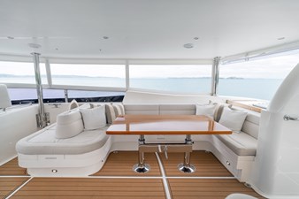 WW 15 Flybridge 2