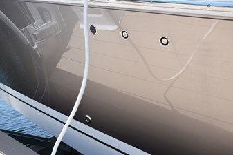 ERIKA RAY 63 Custom hull color - Pewter  
