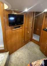 2002 Carver 570 Voyager Pilothouse 25 