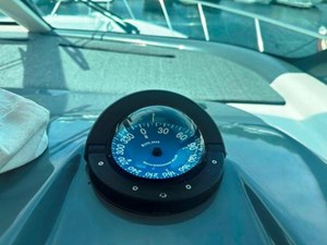 2007 Tiara Yachts 4300 Sovran 25 