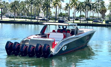 59' 2020 Cigarette Tirranna 5 6_2019 59ft Cigarette Tiranna