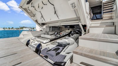 AURORA 12 