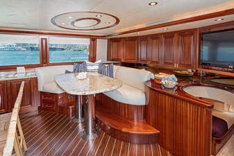 Nauti N Nice 46 