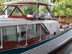 1962 Chris-Craft Constellation 4 