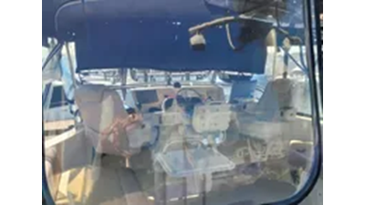 2009 Mainship 34 Trawler 65 