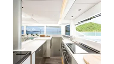 2020 Voyage Yachts VOYAGE 590e 27 