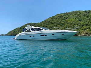 2013 Azimut 0 