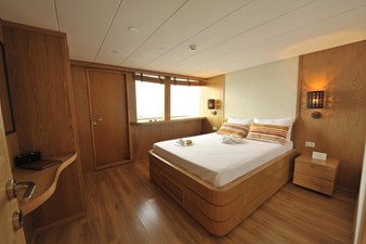 2017 Safari Yacht 142 Custom 22 