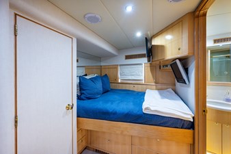 WIRE WE HERE 31 115_crescent_wire_we_here_captains_quarters_1