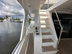 65ft 2020 Endurance 658L, Unicorn 79 