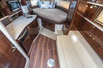 DIGGERS 14 Cabin Facing Forward