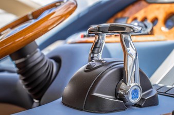 2007 Azimut Flybridge Evolution 48 