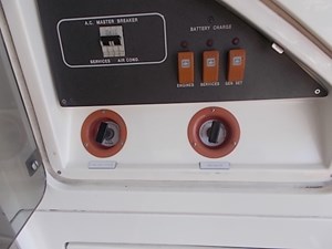 - 8 9_2001 46ft Azimut