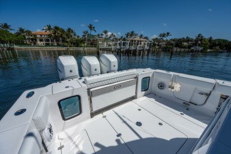 N/N 6 35_sportsman_cockpit_1