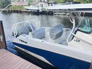2019 WELLCRAFT 262F 3 03. Starboard Stern