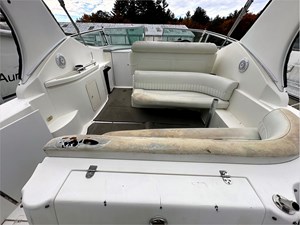 2003 Cruisers 3075 Express 28 