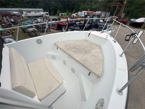 23' Hydra-Sports 2000 Seahorse 26 