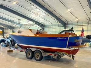 SWEET GAL 8 Port Quarter 