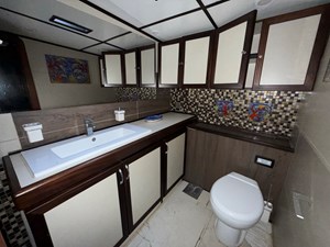42 M Motorsailor  21 