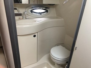 2009 Bayliner 245 SB Cruiser 13 IMG_6777