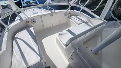 LA MARCE 15 Flybridge Seating