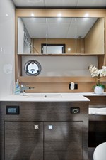 Catch Me 46 46_006RF