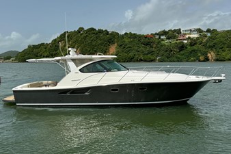 No Name 0 2015-tiara-yachts-coronet-3900-power-9471216-965891503-0-170720240939-1
