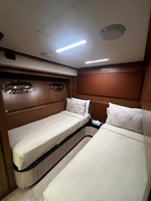 SG 18 Twin cabin