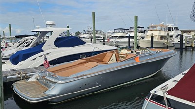 2013 Chris-Craft Launch 32 0 